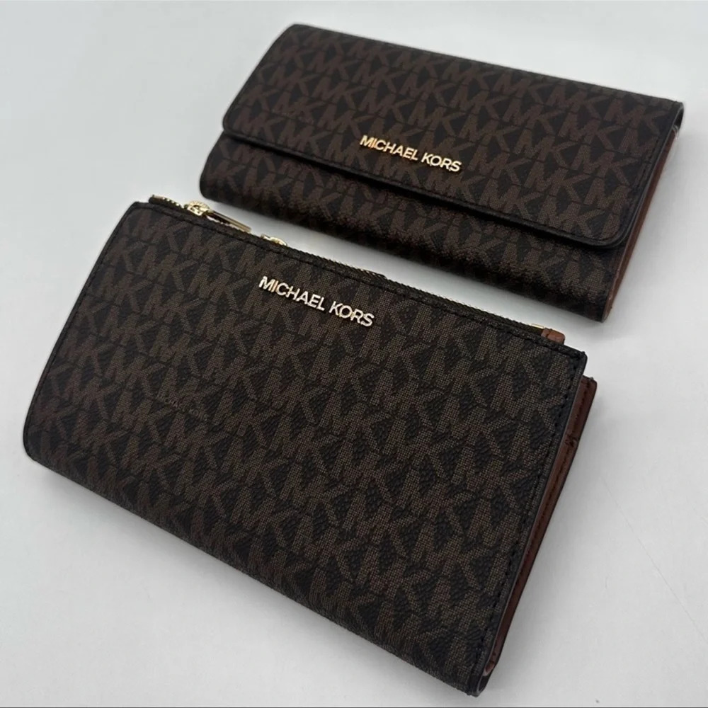 Michael Kors Lg Double Zip Wallet Wristlet & Trifold Wallet Brown